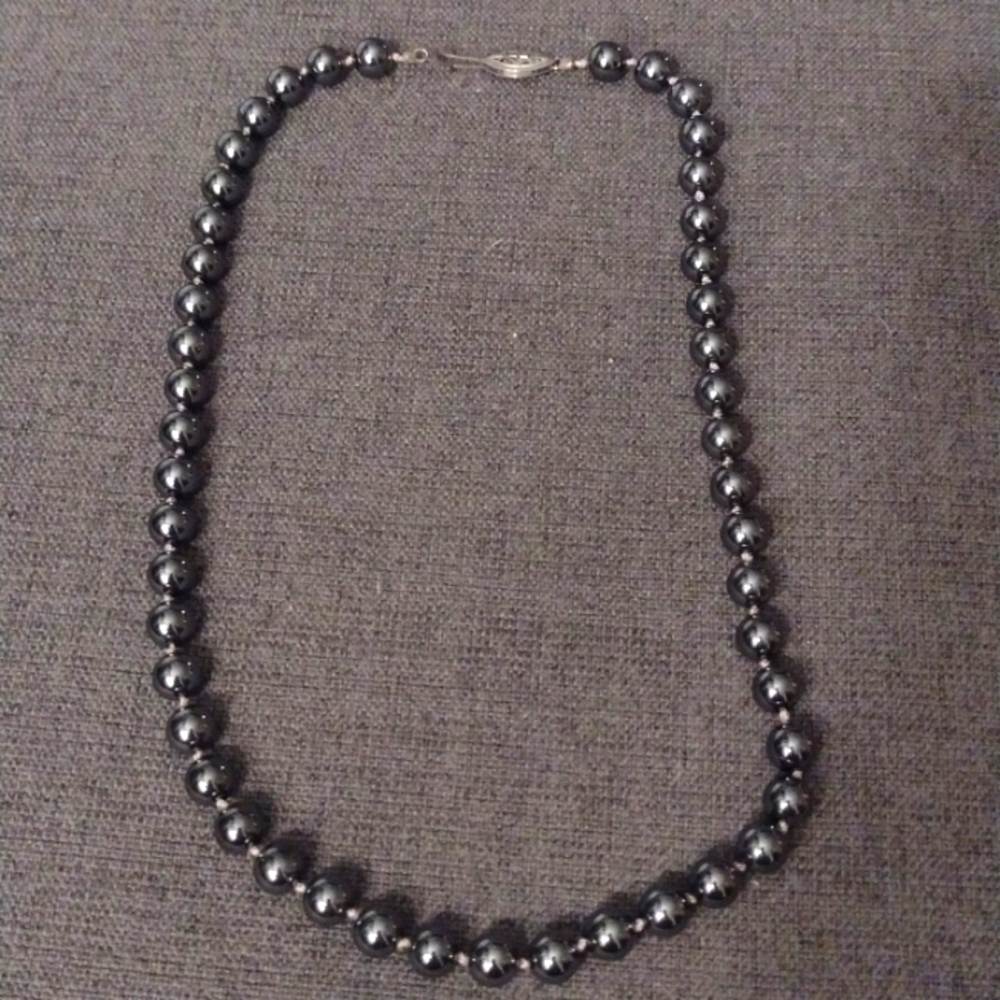 Women's Bead necklace